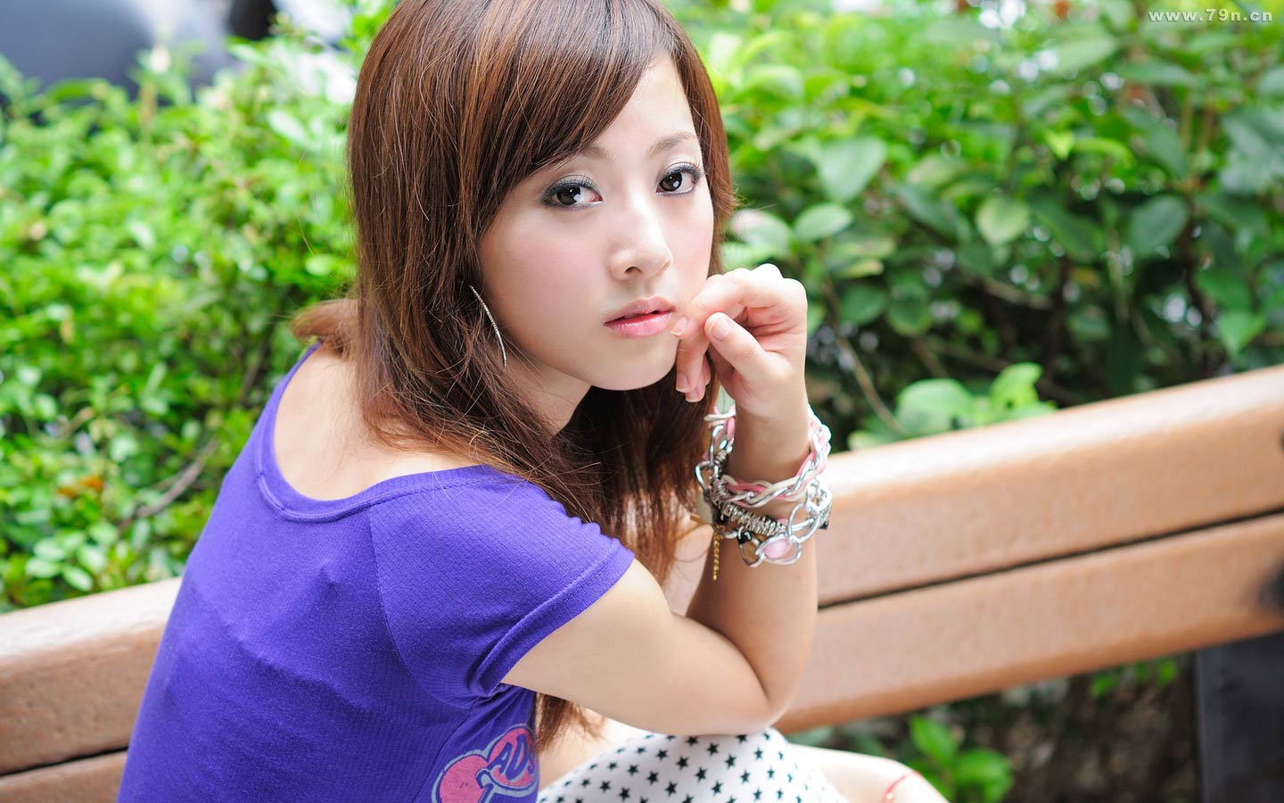 网络美女果子MM最新生活照电脑壁纸