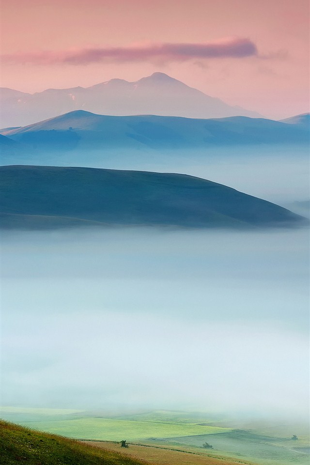 雾中风景高清手机壁纸图片