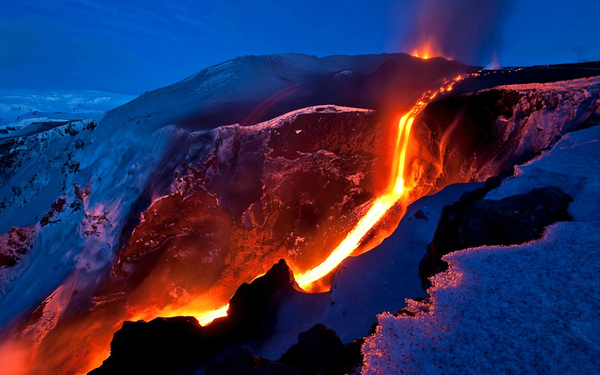 日本火山喷发精选高清图集