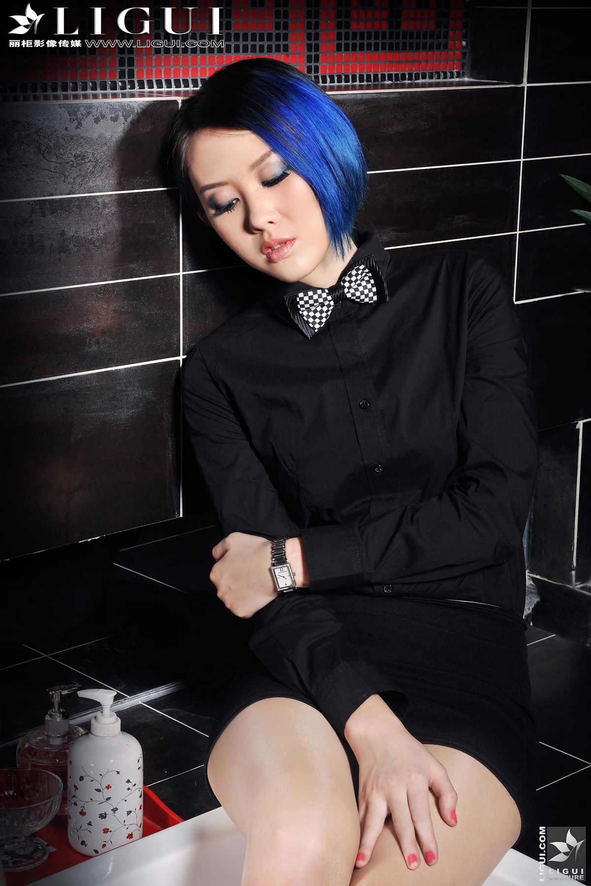 [Ligui] 丽柜 2013.09.02 Model 菲菲 [44P]
