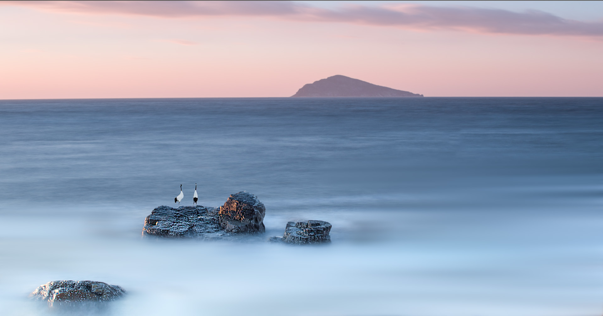美丽的海边礁石风景图片大全