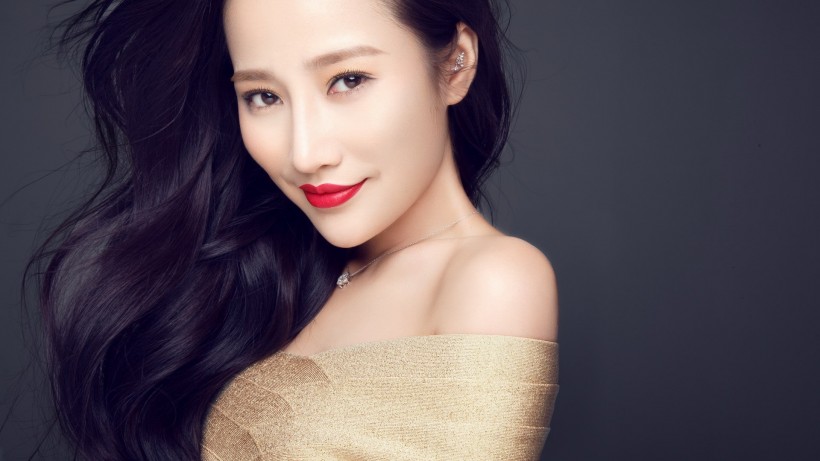 美女演员王梦婷桌面壁纸
