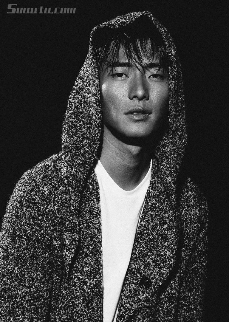 帅气男歌手李一哲写真大片精选