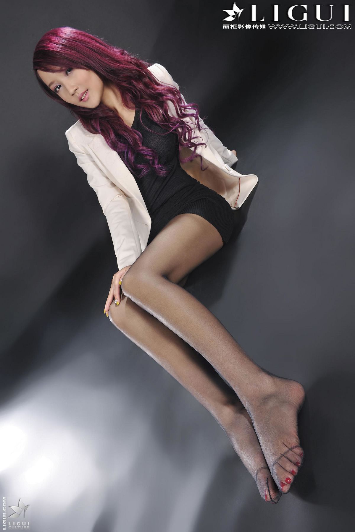 [Ligui] 丽柜 2013.10.06 Model 司琪 [32P]