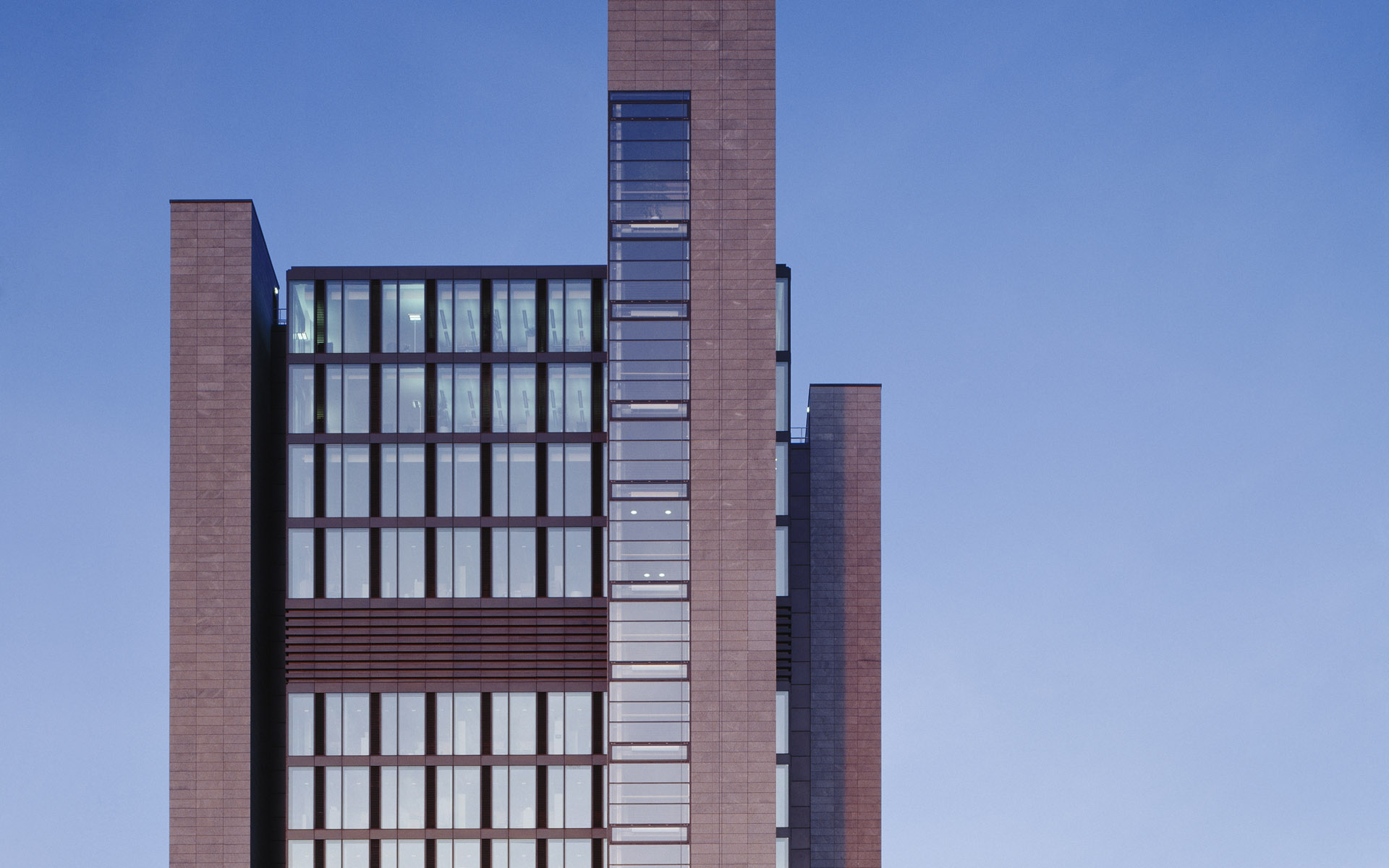 宽屏都市大厦桌面壁纸