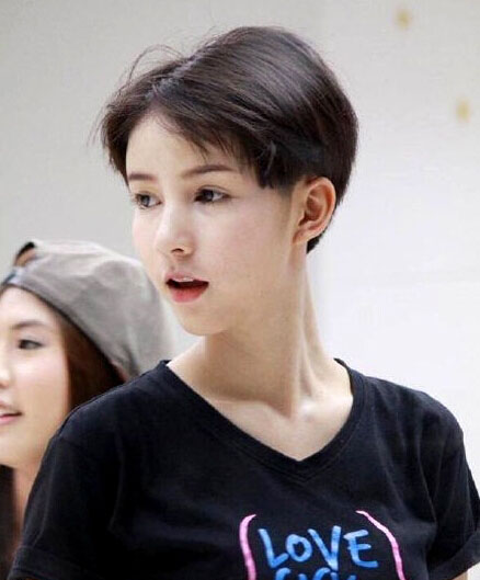 泰国新人女星yoshi颜值爆表蹿红图片合集