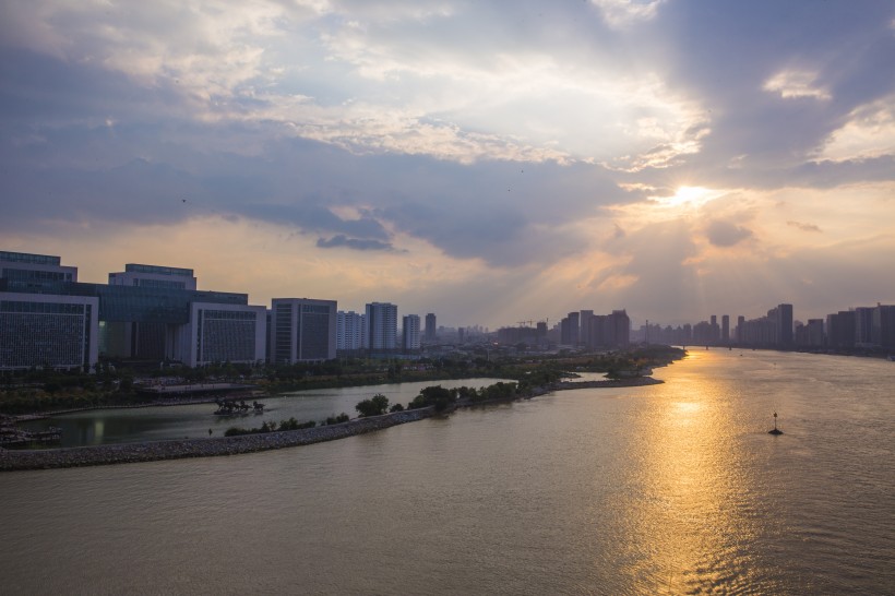 城市唯美的日落图片高清合辑
