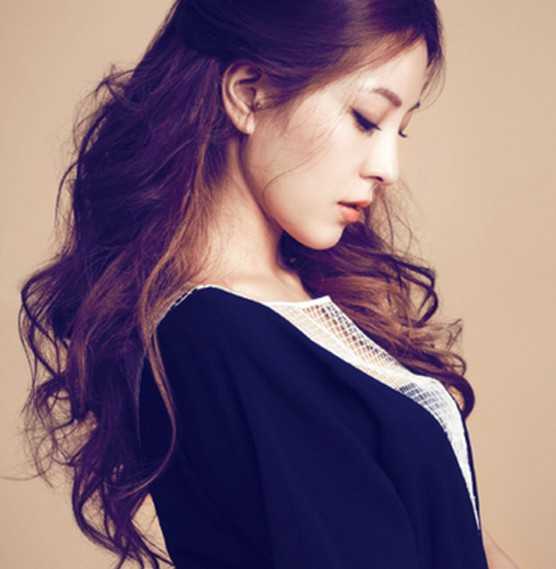 气质女神范长发波浪大卷发图片大全