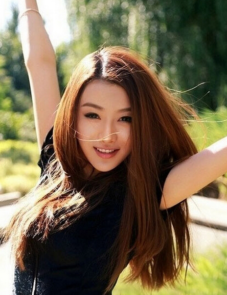 流行好看的中长发直发发型设计图集