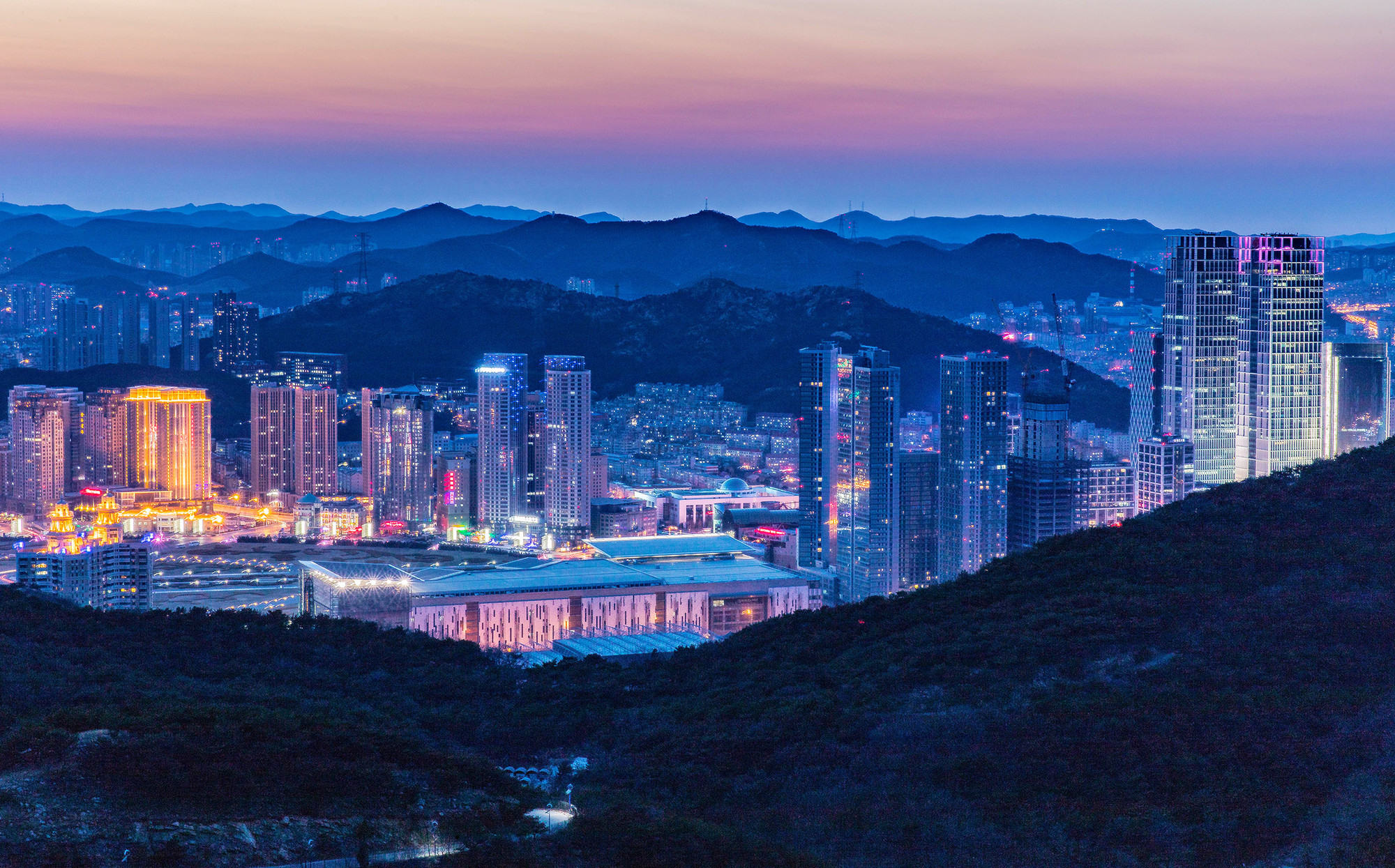 城市夜景图片唯美高清大图