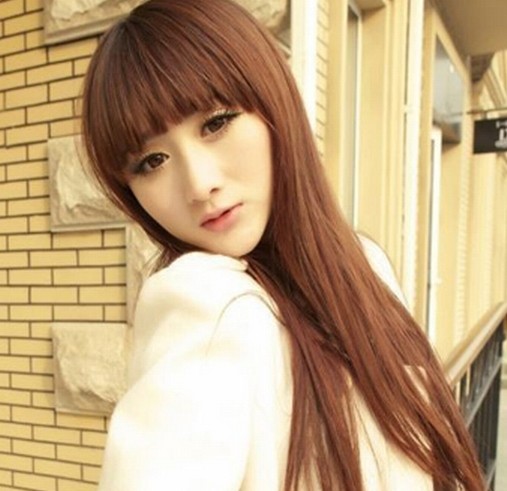 女生甜美长直发刘海发型图片合辑