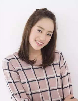 怎么把刘海编上去甜美好看图解