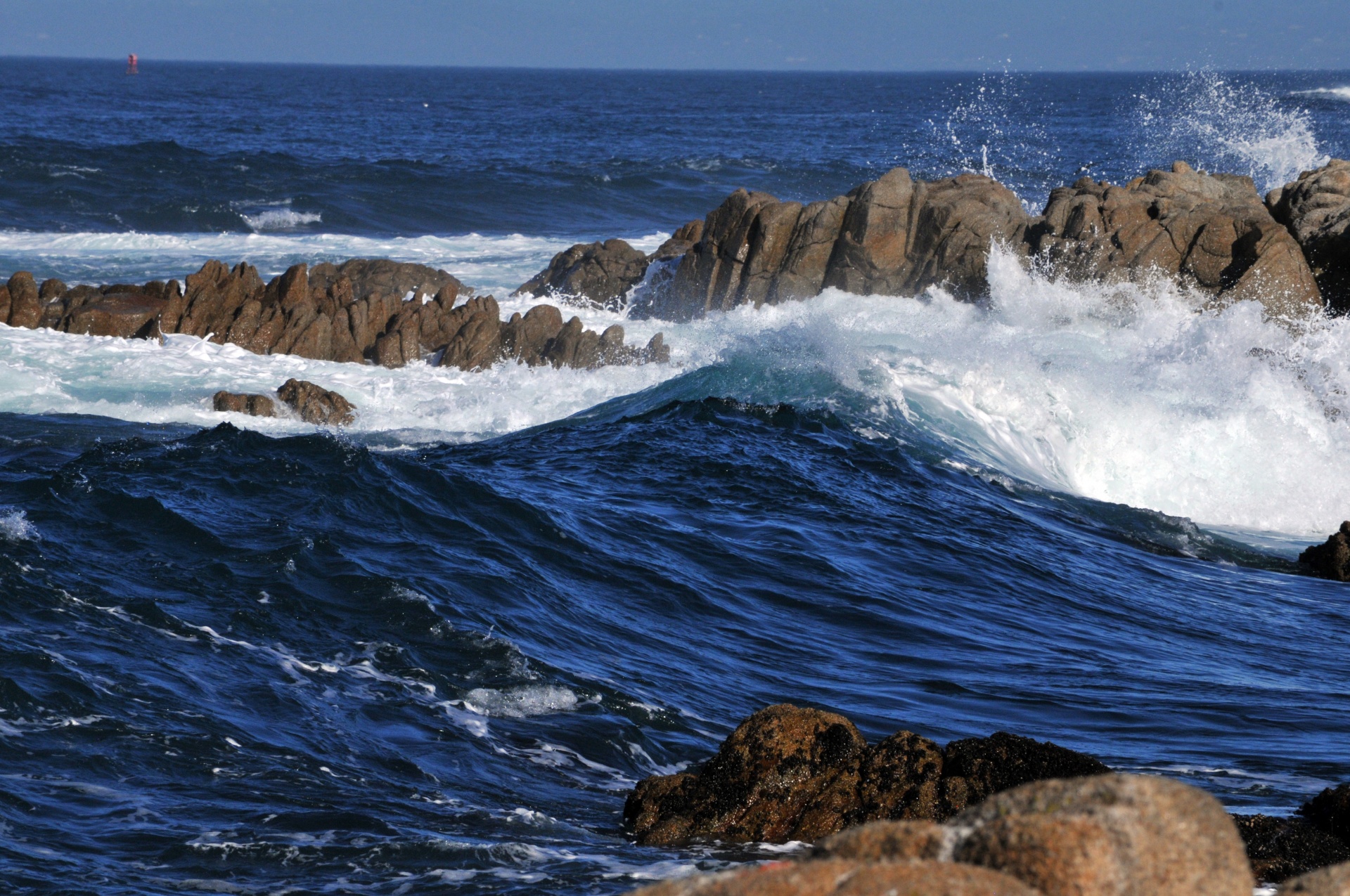 美丽的海浪风景图片大全