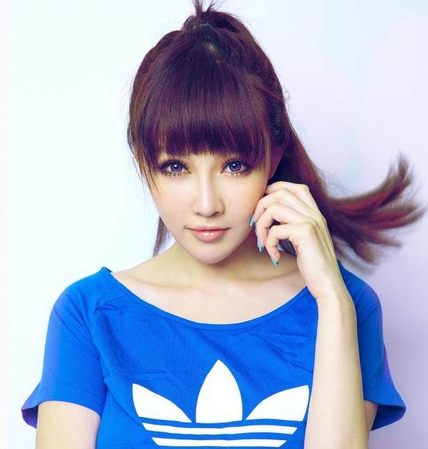 女生长直发发型图片精选清新甜美
