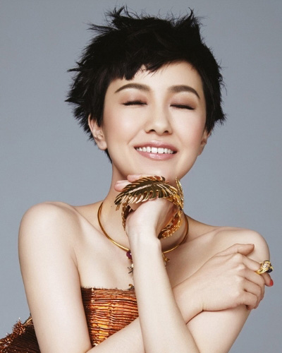 《冲上云霄》短发图片女神来袭