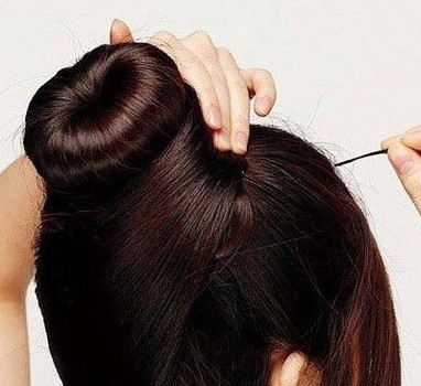 直发怎么扎丸子头好看教程图解