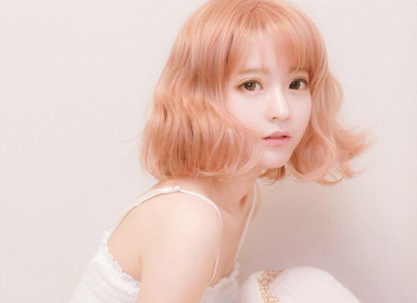 韩国第一美女yurisa短发新造型图片